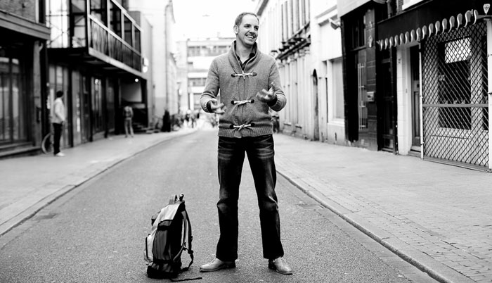 Mark Vletter op Straat met dan aan Taatgen Fotografie Mark Vletter op Straat met dan aan Taatgen Fotografie